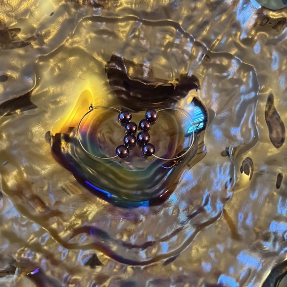 Czech Pearlized Hoops - Picture 4 of 4